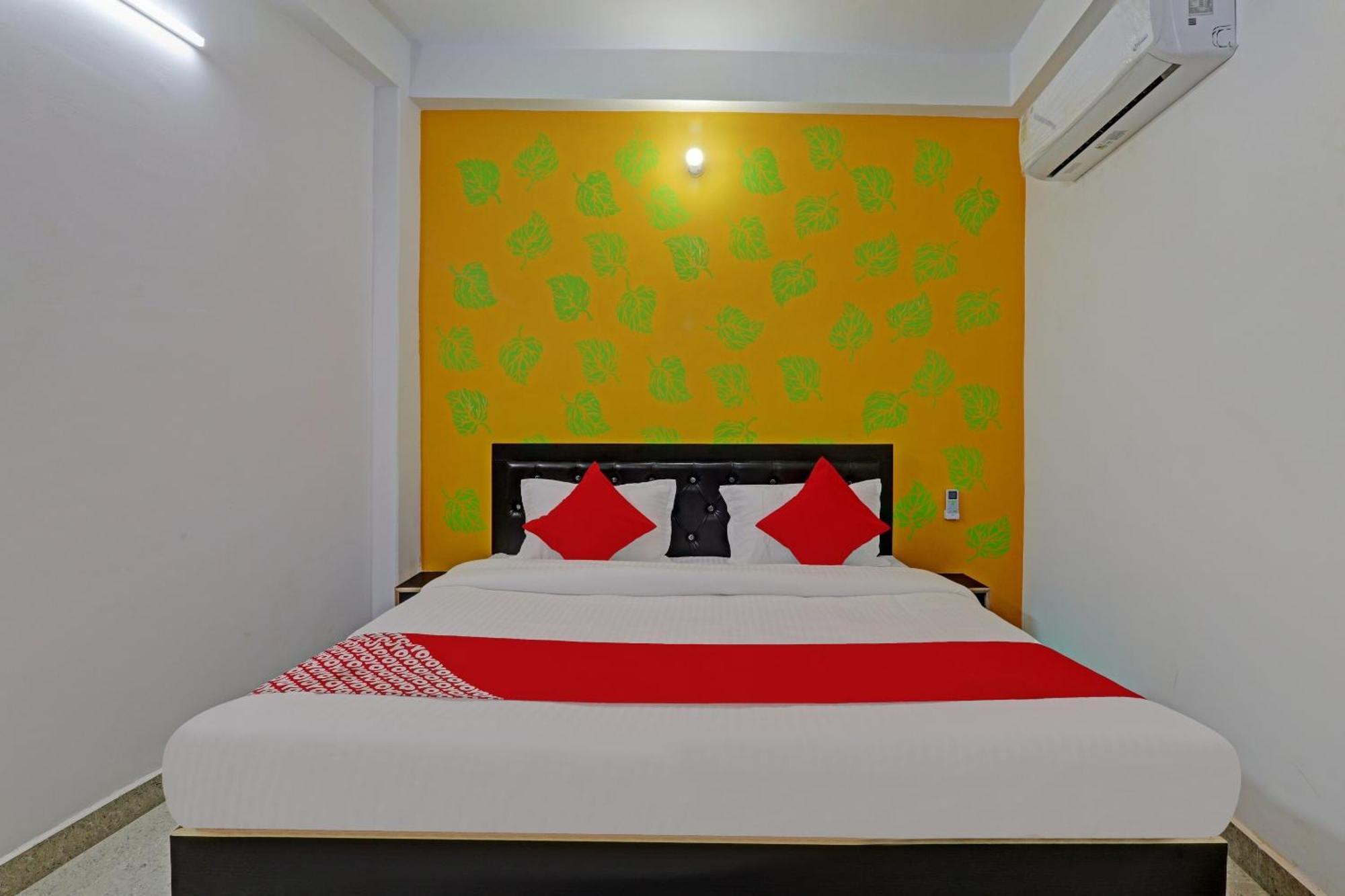 Hotel O Sparrow Nest Varanasi Exterior photo